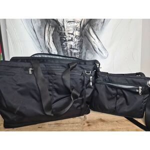 Ebags tote with lunch box